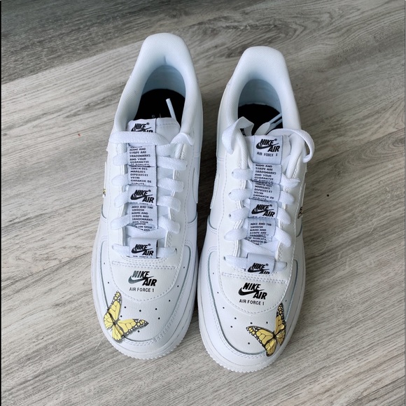 Nike Air Force 1 custom butterfly 🦋 - Picture 4 of 9